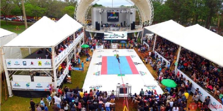 Foz do Iguaçu consolida-se como capital mundial dos esportes de equilíbrio. Foto: Divulgação Foz do Iguaçu consolida-se como capital mundial dos esportes de equilíbrio. Foto: Divulgação
