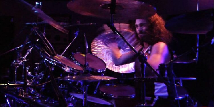 Nick Menza: Jazz, marcenaria e o som agressivo do thrash metal. Foto: Divulgação