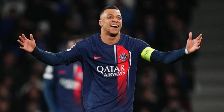 Muitos jogadores grandes que deixaram sua marca na história do futebol abandonaram a Europa no verão de 2023 Muitos jogadores grandes que deixaram sua marca na história do futebol abandonaram a Europa no verão de 2023
