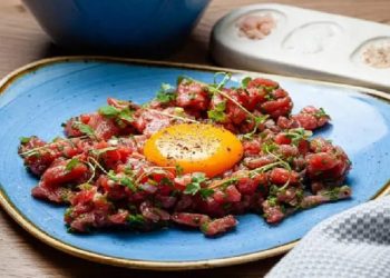 Steak Tartare: do Marine Restô (Dhani Borges/Divulgação)