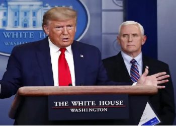 Trump fala sobre o coronavírus na Casa Branca nesta quinta-feira (26) — Foto: Alex Brandon/AP