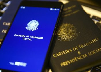 Em setembro, o saldo foi de 211.764 postos de trabalho formais, resultado de 1.917.057 admissões e de 1.705.293 desligamentos. Foto: Marcelo Camargo/Agência Brasil