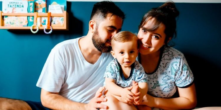 Vinícius, Vicente e Nathália - informações sobre autismo e sobre direitos dos autistas resguardaram a família - Foto: Romina Rios Vinícius, Vicente e Nathália - informações sobre autismo e sobre direitos dos autistas resguardaram a família - Foto: Romina Rios
