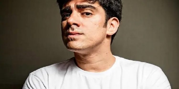 O humorista Marcelo Adnet Daryan Dornelles/VEJA O humorista Marcelo Adnet Daryan Dornelles/VEJA
