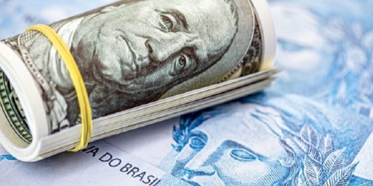 Dólar e Real - Foto: iStock Dólar e Real - Foto: iStock