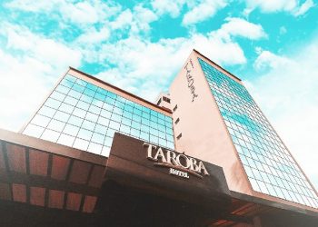 Tarobá Hotel está localizado no centro de Foz do Iguaçu, com fácil acesso aos atrativos turísticos - Foto divulgação