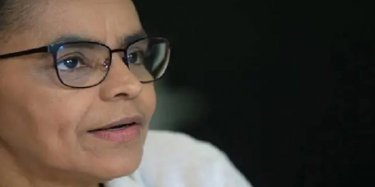Para Marina, agronegócio deve se dissociar da agenda do governo para a Amazônia / Helvio Romero/Estadão Para Marina, agronegócio deve se dissociar da agenda do governo para a Amazônia / Helvio Romero/Estadão