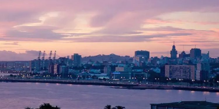 Visite Montevidéu partindo de Buenos Aires e descubra 2 países em uma só viagem Visite Montevidéu partindo de Buenos Aires e descubra 2 países em uma só viagem