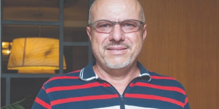Nilson de Nadai, objetivo é promover o desenvolvimento sustentável da hotelaria de Foz e do Oeste – Foto Marcos Labanca Nilson de Nadai, objetivo é promover o desenvolvimento sustentável da hotelaria de Foz e do Oeste – Foto Marcos Labanca