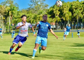 Foto/legenda: Foz do Iguaçu FC/GRESFI e Londrina se classificaram pelo grupo H.
Crédito: Sheyla Dantas