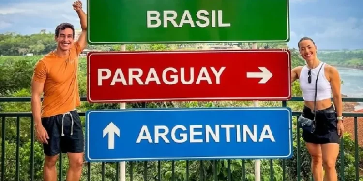 Pelas redes sociais, o casal de atletas incentiva a prática do esporte para todos os públicos Pelas redes sociais, o casal de atletas incentiva a prática do esporte para todos os públicos