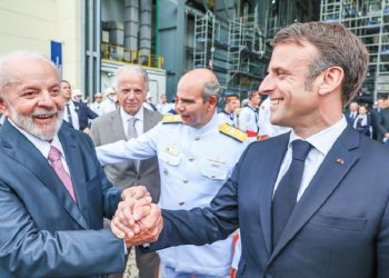 A visita de Macron ao Brasil envolveu uma série de agendas - ambientais, políticas e econômicas -, com compromissos em Belém (PA), Itaguaí (RJ), São Paulo (SP) e Brasília (DF) - Foto: Ricardo Stuckert/PR