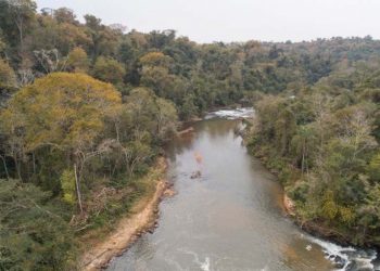 Trecho do Rio Ligeiro, é um convite ao ecoturismo. Se implementado de modo correto pode movimentar a economia de toda a região. Foto: Anderson Theodoro.