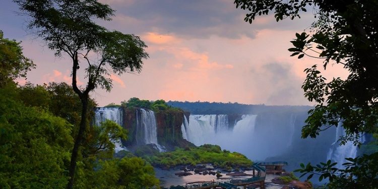 Cataratas do Iguaçu - Créditos: Wesley Maurício Cataratas do Iguaçu - Créditos: Wesley Maurício
