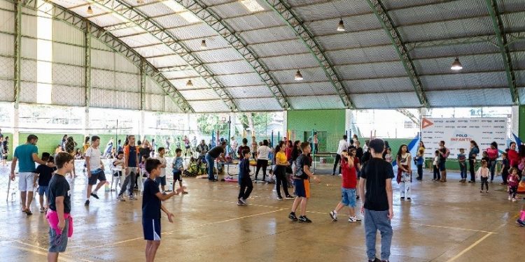 Crianças, adolescentes e adultos particparam de todas as atividades do Movimenta Foz - Foto Marcos Labanca