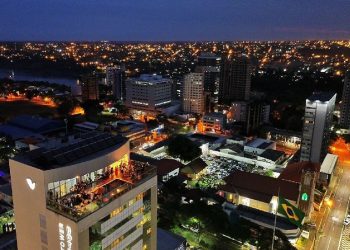Sky Bar Rooftop promove pela primeira vez Halloween Party com vista espetacular da cidade