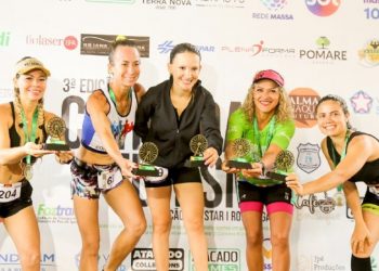 Grupo de vencedores da Categoria Geral Feminina - Crédito fotográfico: Corrida do Turismo