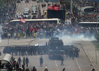 Ação policial deixou mais de 200 feridos em Curitiba. Ninguém foi responsabilizado – Foto: Orlando Kissner/ Fotos Públicas