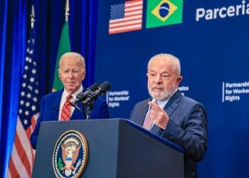Presidentes Joe Biden (EUA) e Lula durante o anúncio da parceria em Nova York. Foto: Ricardo Stuckert / PR