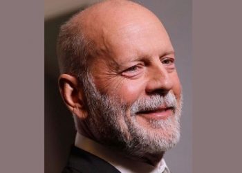 Willis, 67, foi diagnosticado no ano passado com afasia, um distúrbio de linguagem. (Foto: Instagram/Bruce Willis