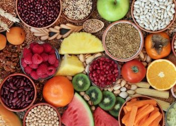 Aposte nas frutas, legumes, verduras, oleaginosas e leguminosas como aliadas contra a depressão — Foto: Istock Getty Images