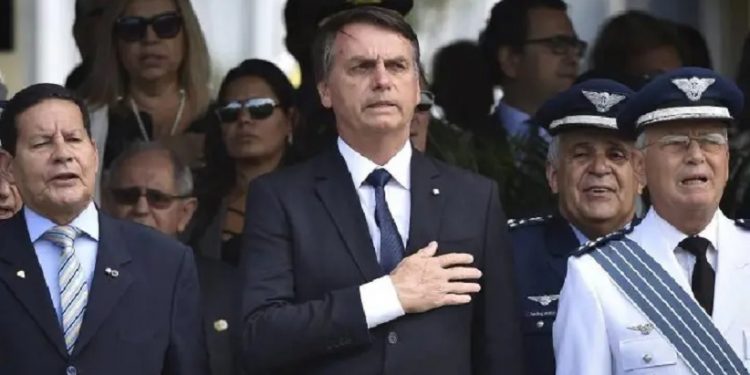 Bolsonaro durante um ato militar em setembro do ano passado.Foto: Andre Borges/Gtres