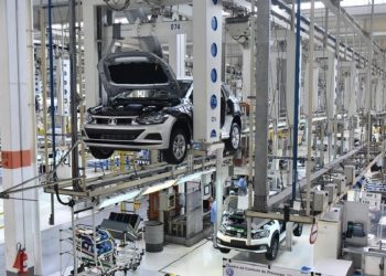 Com investimento adicional, a marca se torna a montadora com maior investimento no Brasil no período pós-pandemia - Foto: Divulgação / Volkswagen