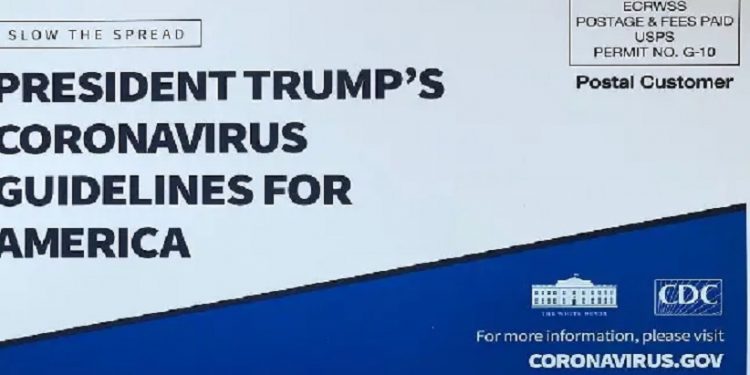 Carta assinada por Donald Trump apresenta diretrizes ao povo americano sobe o combate ao novo coronavírus entregue na Flórida, EUA — Foto: G1 Carta assinada por Donald Trump apresenta diretrizes ao povo americano sobe o combate ao novo coronavírus entregue na Flórida, EUA — Foto: G1