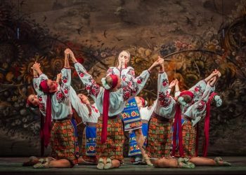 Créditos imagens | Pavlychenko Folklorique Ensemble
