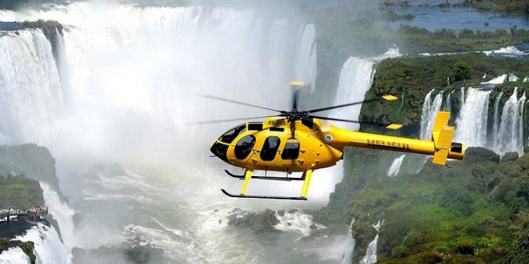 Passeio de helicóptero - Créditos: Helisul Passeio de helicóptero - Créditos: Helisul