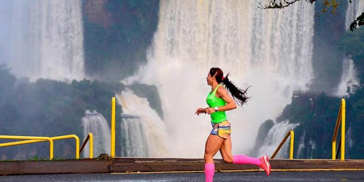Meia Maratona das Cataratas vai contar com representantes de 24 estados do Brasil. Foto: Marcos Labanca Meia Maratona das Cataratas vai contar com representantes de 24 estados do Brasil. Foto: Marcos Labanca