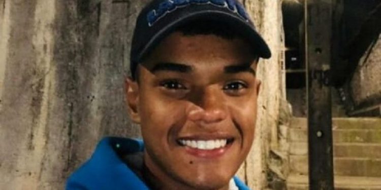 Jorge Eduardo Rodrigues Filho tinha 21 anos foi assassinado pela policia em uma abordagem | Foto: arquivo pessoal Jorge Eduardo Rodrigues Filho tinha 21 anos foi assassinado pela policia em uma abordagem | Foto: arquivo pessoal