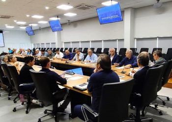 Mesa diretora do conselho convida conselheiros e a comunidade para a reunião – foto: Divulgação/Arquivo