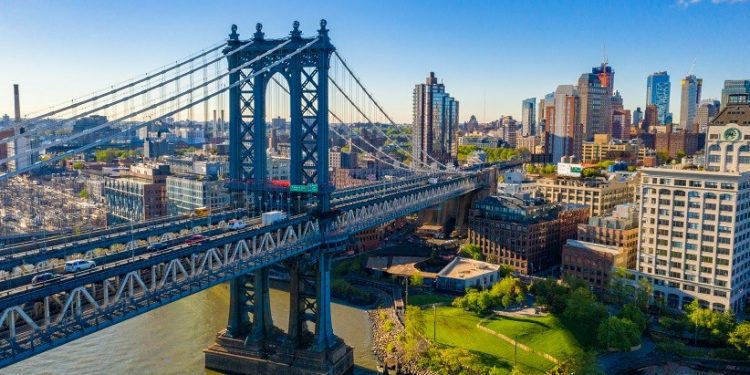 Ponte de Manhattan em Nova York, EUA - Foto: Wirestock/Freepik Ponte de Manhattan em Nova York, EUA - Foto: Wirestock/Freepik