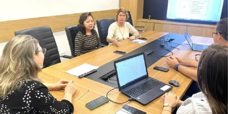 Controladores sociais monitoram a gestão da saúde pública em Foz do Iguaçu – foto Divulgação Controladores sociais monitoram a gestão da saúde pública em Foz do Iguaçu – foto Divulgação