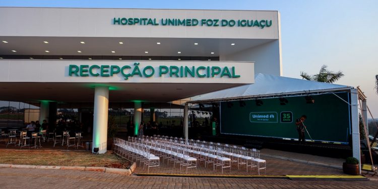 Fachada do novo Hospital Unimed Foz - Foto: Reprodução/Dona Jurema Propaganda Fachada do novo Hospital Unimed Foz - Foto: Reprodução/Dona Jurema Propaganda