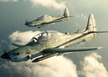 Para Bolsonaro, vender a Embraer para a Boeing “preserva os interesses nacionais”. Foto: Divulgação/Embraer