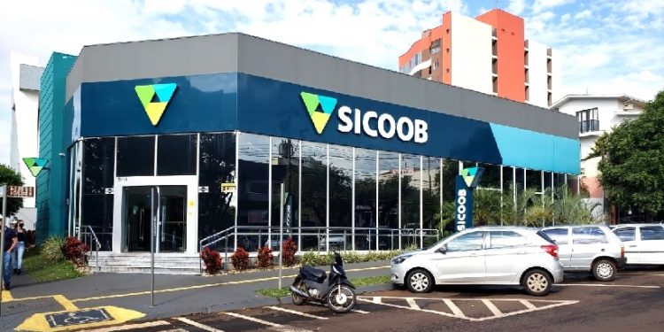 Uma das agências Sicoob em Medianeira – foto: Divulgação/Assesssoria Uma das agências Sicoob em Medianeira – foto: Divulgação/Assesssoria