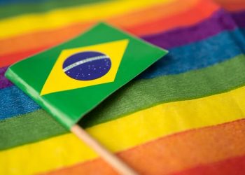 65% dos trabalhadores LGBTQIA+ já sofreram discriminação no trabalho, mostra levantamento. Foto: Getty Images.