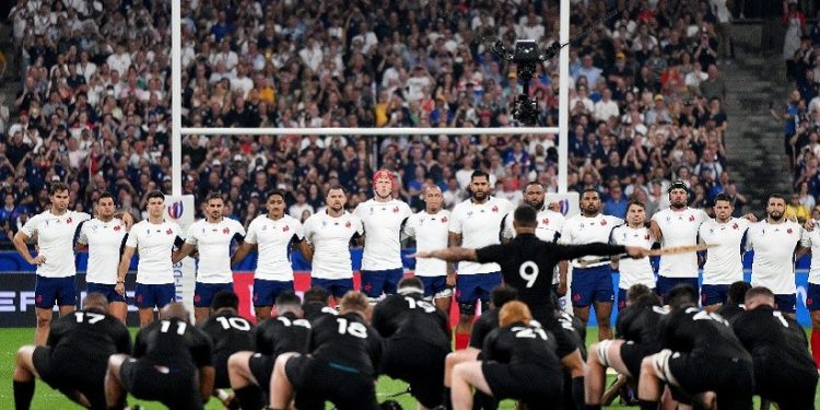 Crédito da foto: Haka da Nova Zelândia na abertura contra a França / World Rugby Crédito da foto: Haka da Nova Zelândia na abertura contra a França / World Rugby