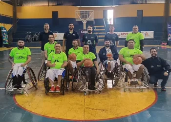 Atletas do basquete em cadeira de rodas. Foto: Divulgação/Itaipu Binacional