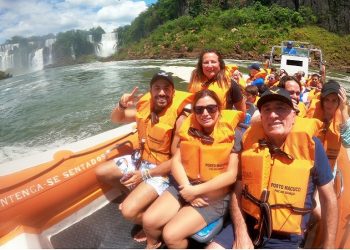 Família de Kaysar Dadour vivencia uma experiência espetacular com o passeio Macuco Safari - Crédito fotográfico: Macuco Safari