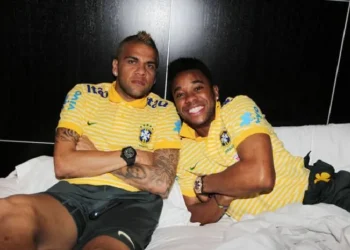 Foto: Divulgação/Jogadores foram companheiros de seleção na Copa do Mundo de 2010