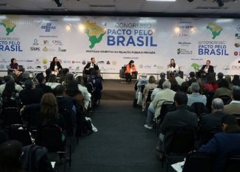 Uma das edições do evento, que anualmente reúne especialistas, gestores públicos e controladores sociais de todo o país - Foto: Divulgação