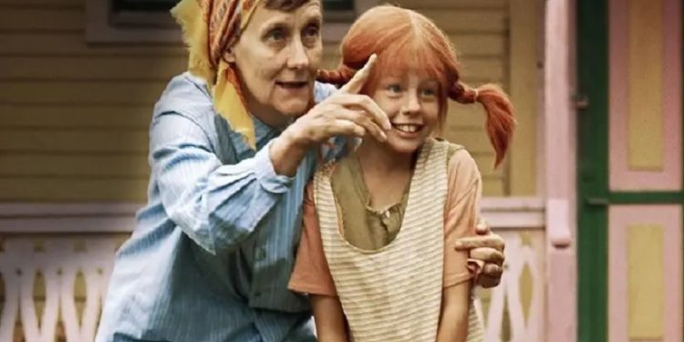 Astrid Lindgren con la actriz que llevó a Pippi a la pantalla, Inger Nilsson. Astrid Lindgren con la actriz que llevó a Pippi a la pantalla, Inger Nilsson.