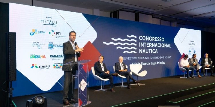 "A proposta é fomentar a ocupação legal do Lago de Itaipu com a criação de políticas públicas para o setor", diz Verri "A proposta é fomentar a ocupação legal do Lago de Itaipu com a criação de políticas públicas para o setor", diz Verri