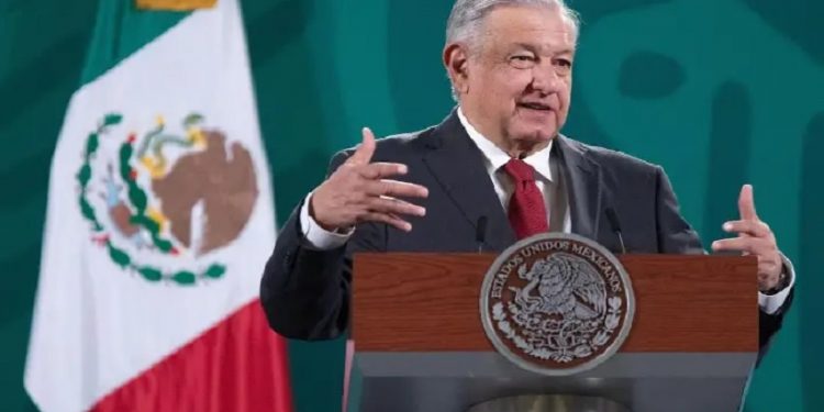 O presidente Andrés Manuel López Obrador, em coletiva de imprensa nesta segunda-feira. Mexico/Presidency/Handout/EFE O presidente Andrés Manuel López Obrador, em coletiva de imprensa nesta segunda-feira. Mexico/Presidency/Handout/EFE