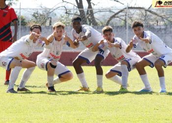 Com gol de Paulo Ricardo, o elenco do Sub 17 segue rumo à classificação para a próxima fase do estadual: Créditos: Abel da Banca