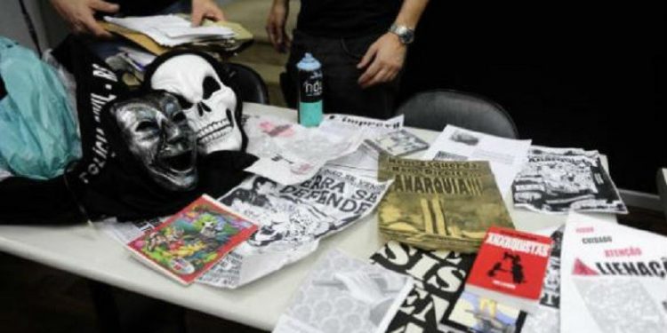 Foto: Reprodução Foto: Reprodução