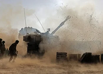 Tanque israelense apontado contra a Faixa de Gaza no último dia 12 - Menahem KAHANA - AFP